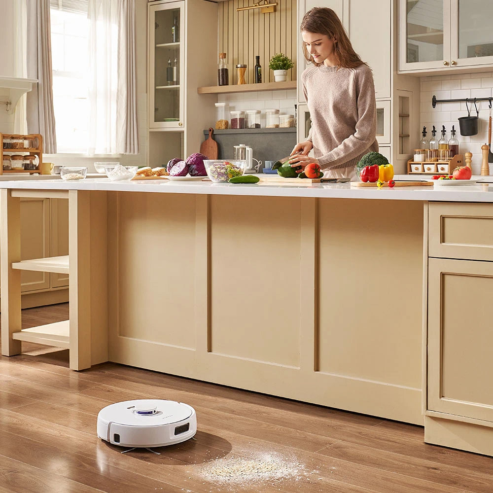 Narwal Freo X Plus Robot Vacuum Cleaner and Mop with Accessories Pack
